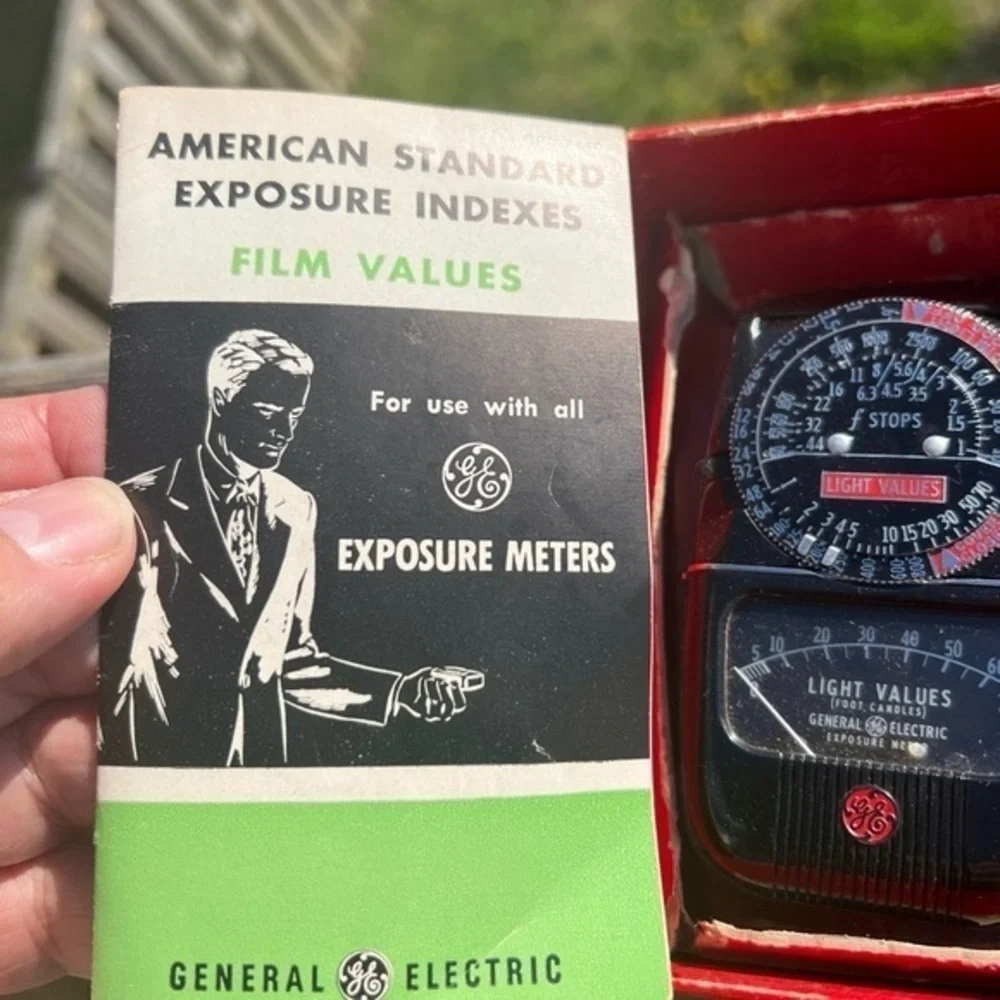 Vintage General Electric GE Exposure Light Meter 8DW58Y1 with Original Box🎥 (S)